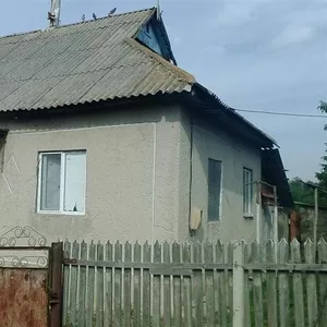 продам дом в селе Юрьевка